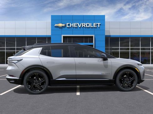 New 2026 Chevrolet Equinox EV RS image 5