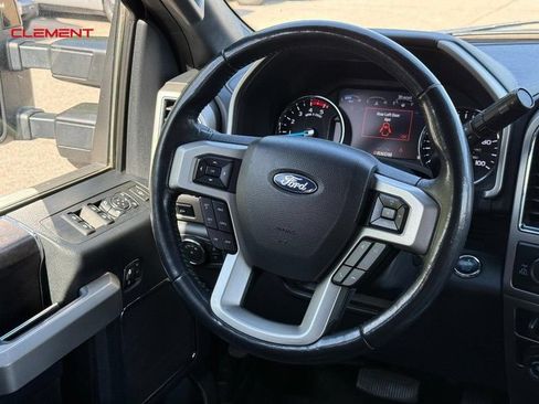 Used 2022 Ford F350 Lariat w/ Black Appearance Package AWD/4WD image 17