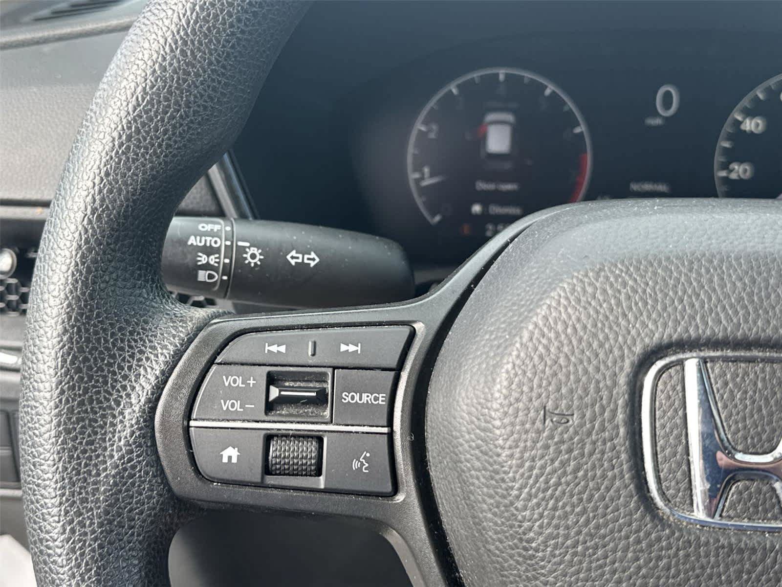 Used 2024 Honda CR-V EX image 19