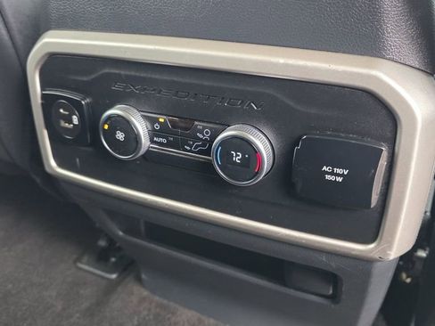 Used 2023 Ford Expedition XLT AWD/4WD image 9