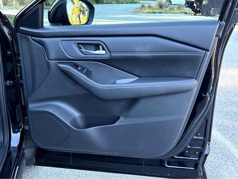 New 2026 Nissan Rogue SV image 13