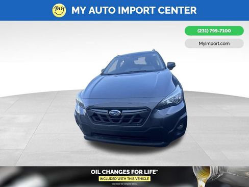 Used 2022 Subaru Crosstrek 2.5i Sport AWD/4WD image 2