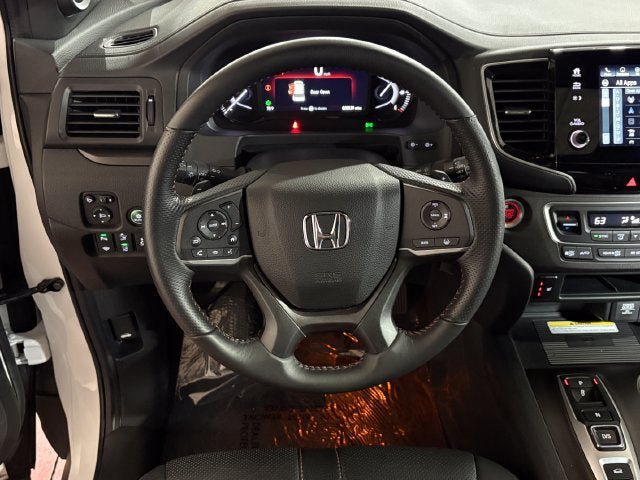 Used 2023 Honda Passport TrailSport image 24
