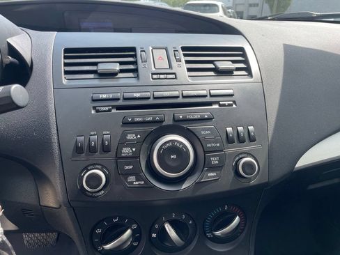 Used 2012 MAZDA MAZDA3 s Touring FWD image 8