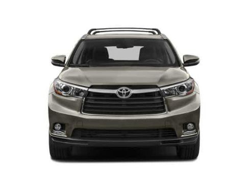 Used 2015 Toyota Highlander XLE image 4