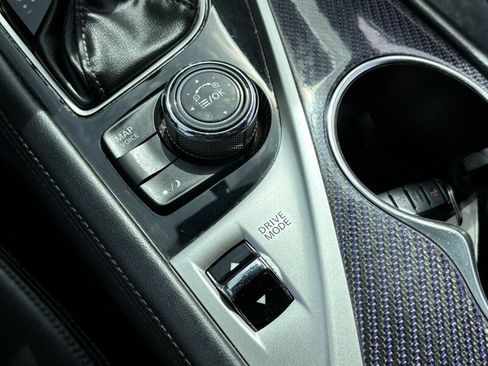 Used 2017 INFINITI Q60 Red Sport 400 image 20