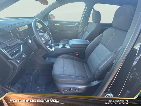 Certified 2025 GMC Acadia Elevation image 14