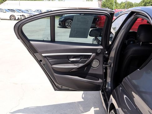 Used 2018 BMW 340i Sedan RWD image 38
