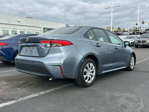 Used 2024 Toyota Corolla LE FWD image 3