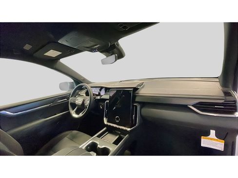 New 2026 GMC Acadia Elevation image 18