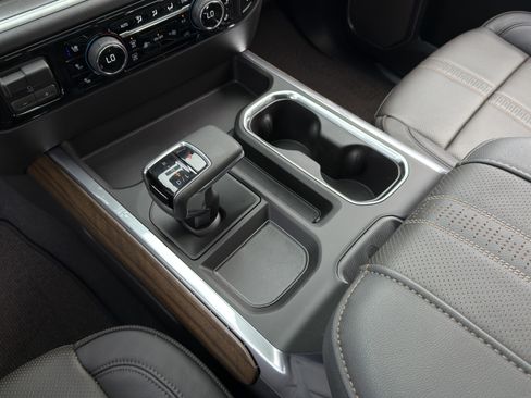 New 2026 Chevrolet Silverado 1500 High Country w/ Technology Package image 17