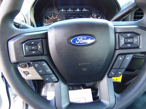 Used 2017 Ford F150 XL w/ Equipment Group 101A Mid AWD/4WD image 14