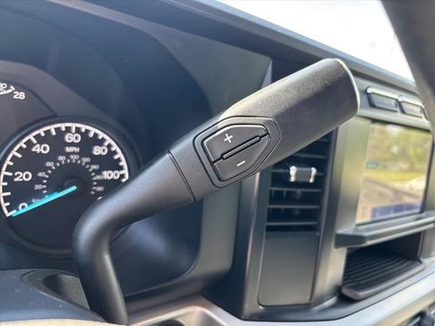 Used 2023 Ford F350 XLT AWD/4WD image 31