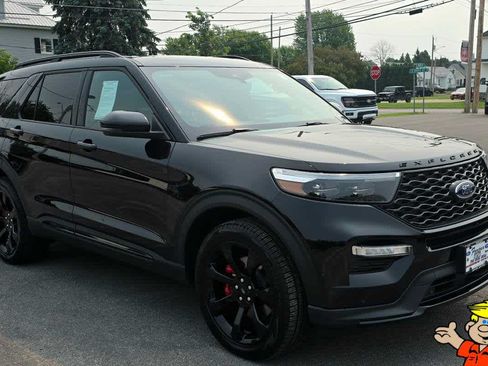 Used 2023 Ford Explorer ST w/ Equipment Group 401A AWD/4WD image 7