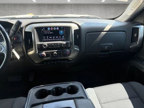 Used 2018 Chevrolet Silverado 1500 LT w/ Texas Edition RWD image 3