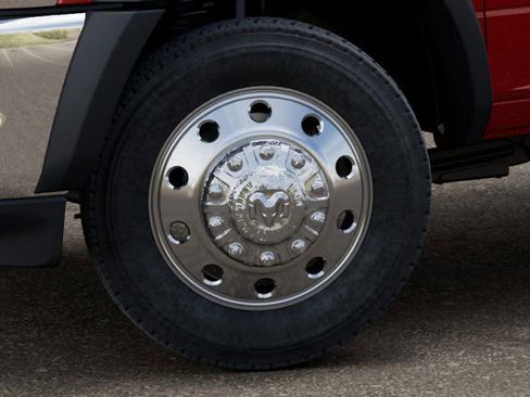 New 2026 RAM 5500 Tradesman w/ Chrome Appearance Group AWD/4WD image 9