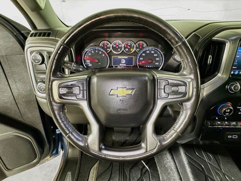 Used 2019 Chevrolet Silverado 1500 LT w/ Texas Edition RWD image 9