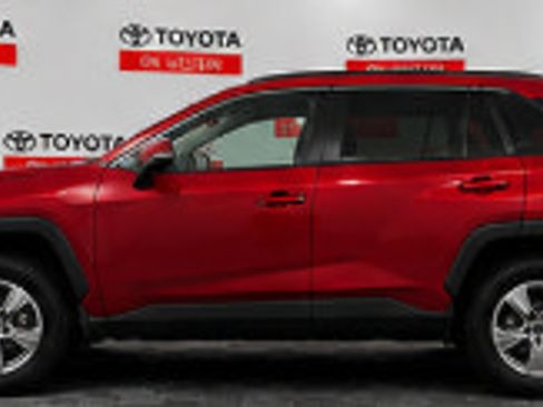 Used 2024 Toyota RAV4 XLE w/ Convenience Package AWD/4WD image 9