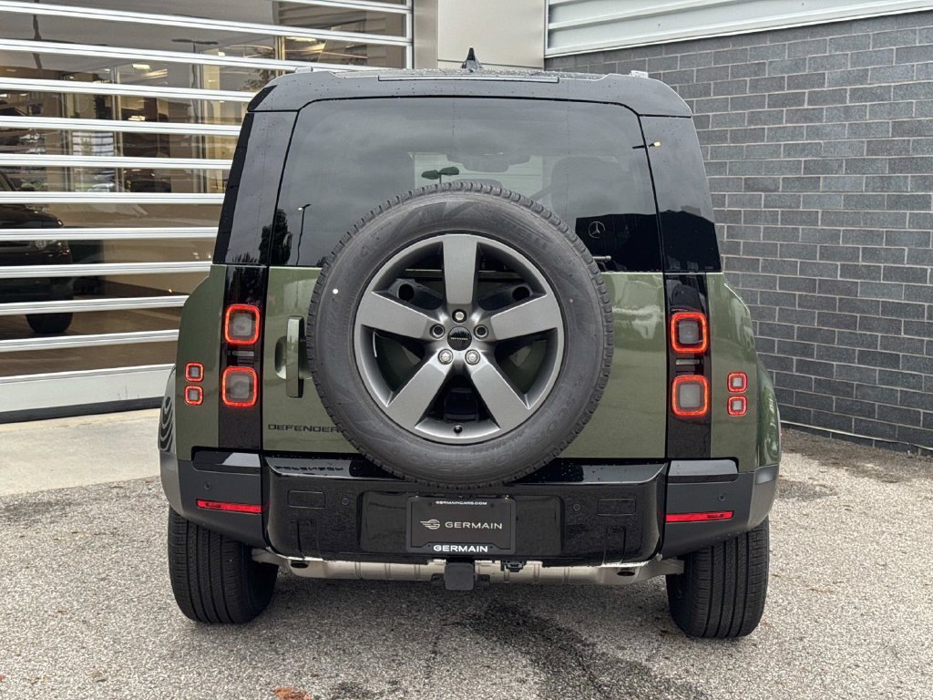 New 2026 Land Rover Defender 110 S AWD/4WD image 5