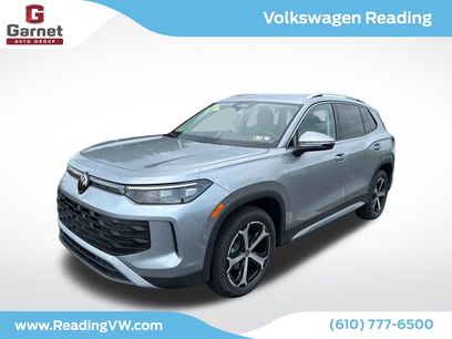 New 2025 Volkswagen Tiguan SE