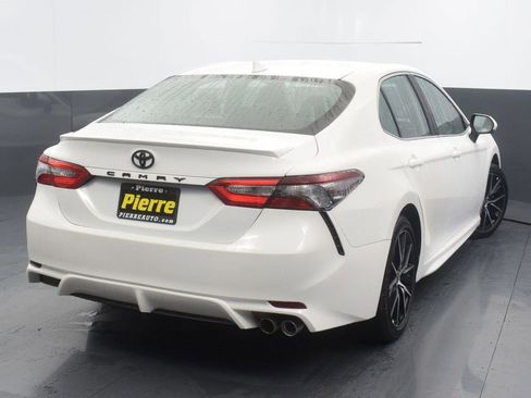 Used 2023 Toyota Camry SE image 17