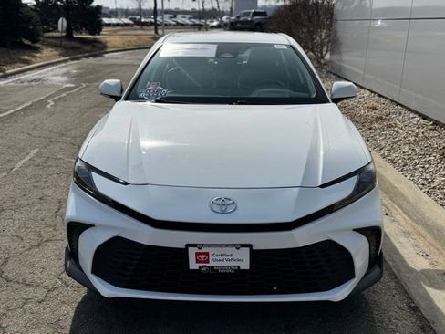 Certified 2025 Toyota Camry SE image 32