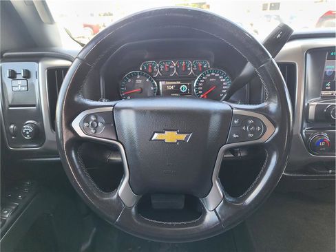 Used 2015 Chevrolet Silverado 2500 LT w/ LT Convenience Package RWD image 7
