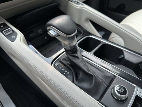Used 2021 Kia Telluride EX FWD image 22
