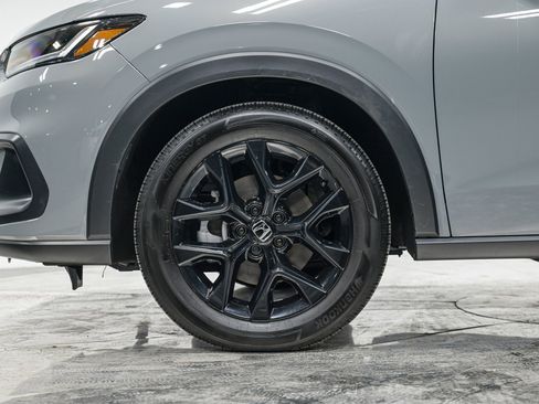 Used 2025 Honda HR-V Sport image 3
