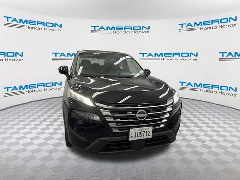 Used 2025 Nissan Rogue SV AWD/4WD image 8