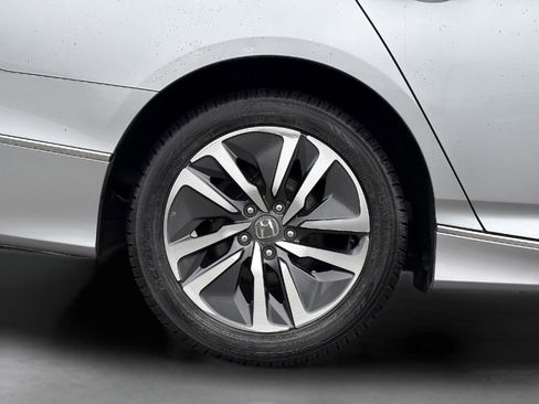 Certified 2019 Honda Accord EX-L image 9