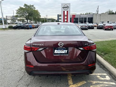 Certified 2022 Nissan Sentra SV w/ Trunk Package image 7