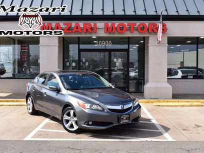 Used 2013 Acura ILX w/ Technology Package