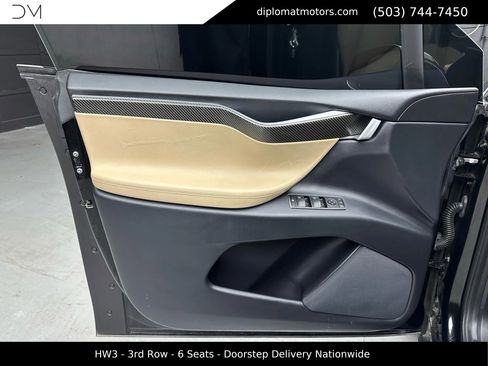 Used 2017 Tesla Model X P100D image 27
