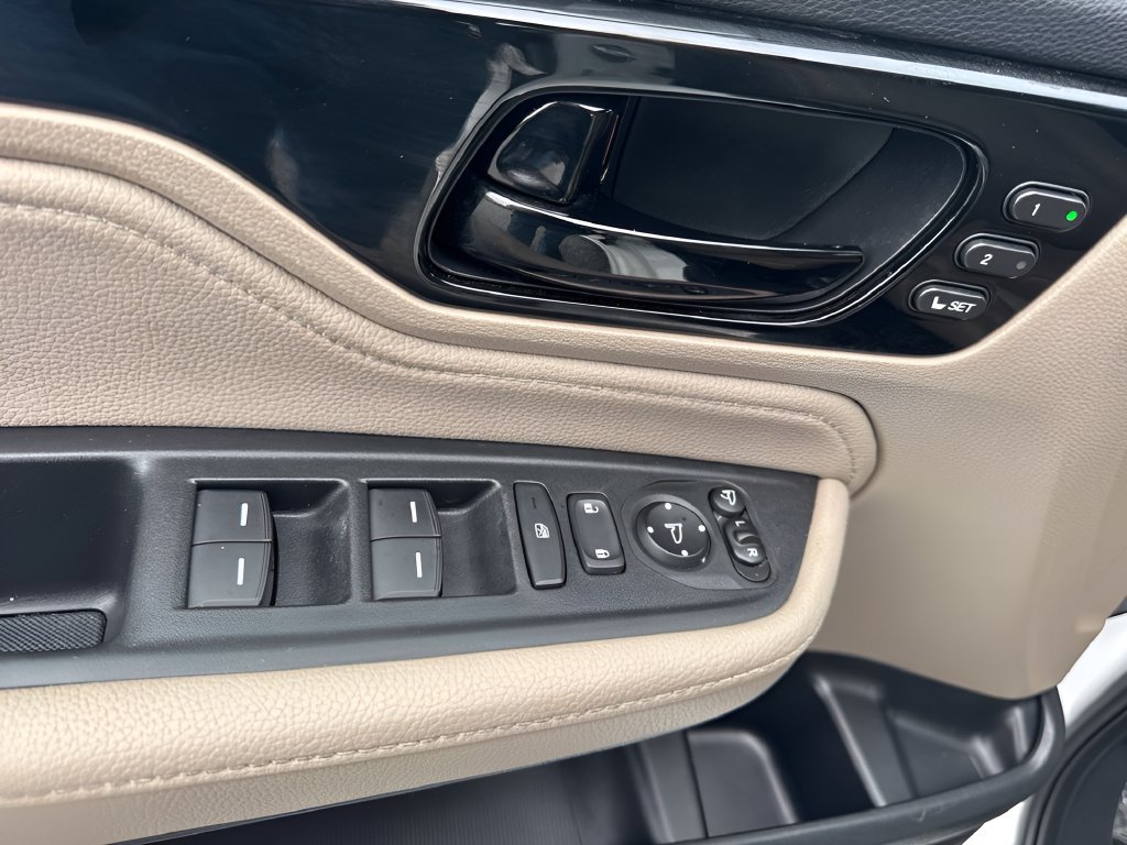 Used 2023 Honda Odyssey Elite image 27