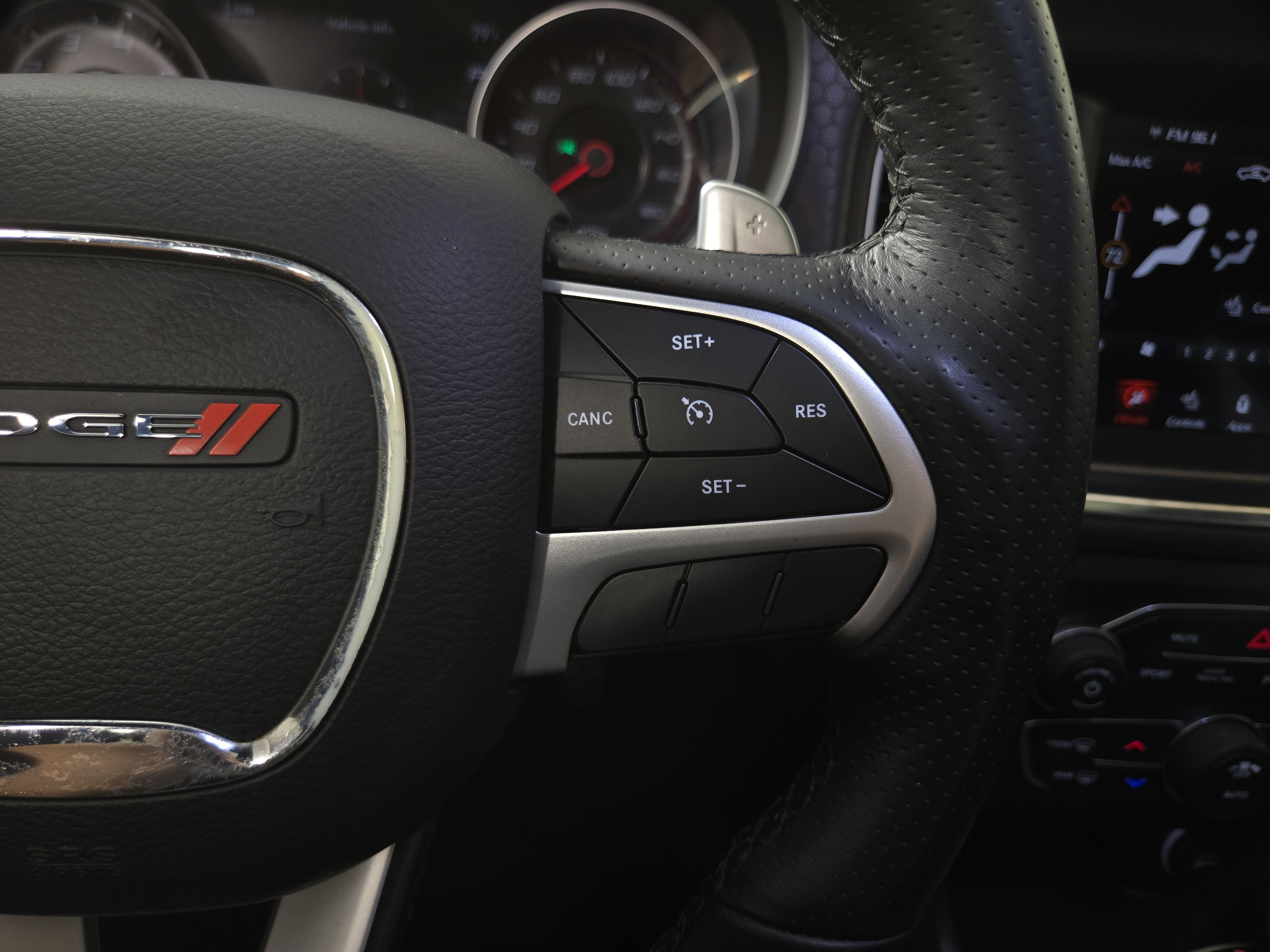 Certified 2018 Dodge Charger R/T Scat Pack RWD image 17