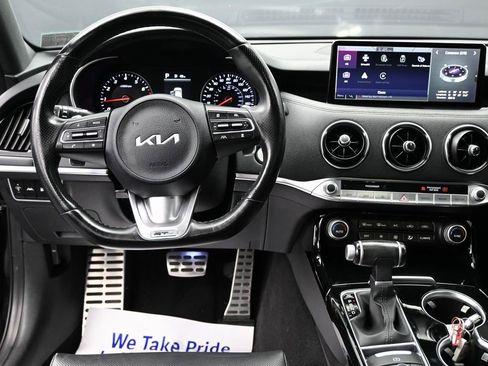Used 2023 Kia Stinger GT-Line image 28