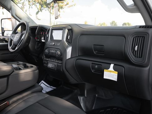 New 2026 Chevrolet Silverado 2500 W/T image 32