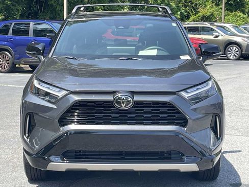 Used 2025 Toyota RAV4 XSE AWD/4WD image 6