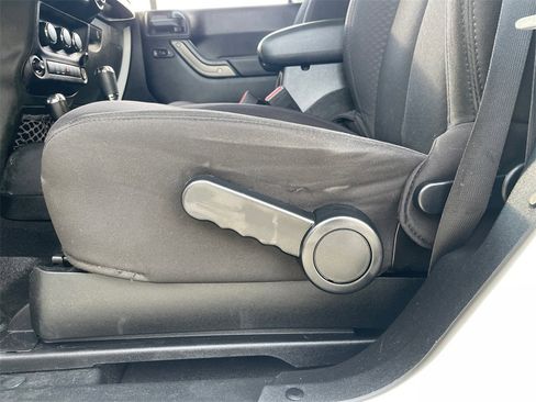 Used 2014 Jeep Wrangler Sport w/ Quick Order Package 24S image 32