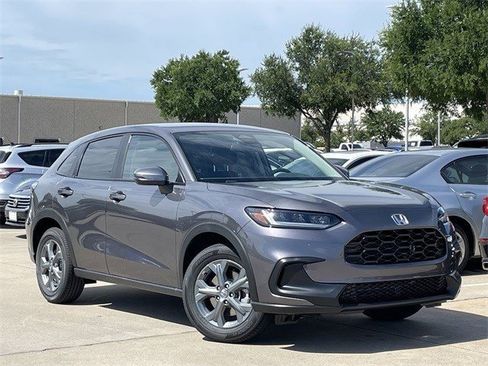 New 2026 Honda HR-V LX image 2