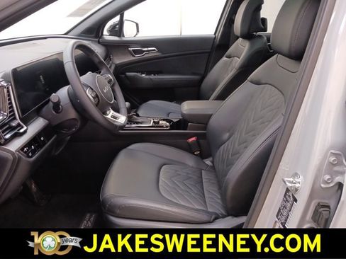 Used 2025 Kia Sportage X-Line w/ Premium Package image 12