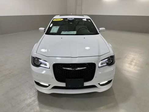Used 2018 Chrysler 300 S w/ Safetytec Plus Group image 3