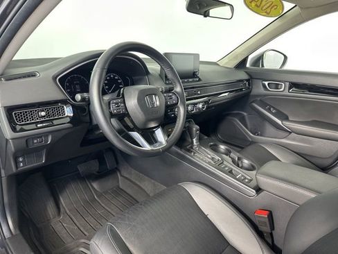 Used 2024 Honda Civic EX-L image 12