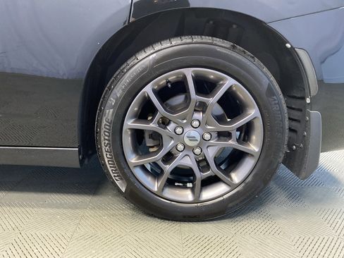Used 2018 Dodge Charger GT image 34