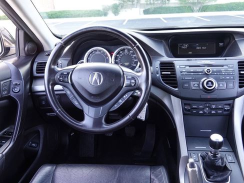 Used 2010 Acura TSX Sedan FWD image 4
