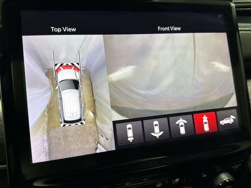 Used 2023 Jeep Grand Cherokee 4WD 4xe w/ Luxury Tech Group II image 22