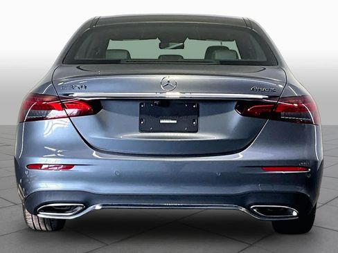 Used 2021 Mercedes-Benz E 350 4MATIC Sedan image 5