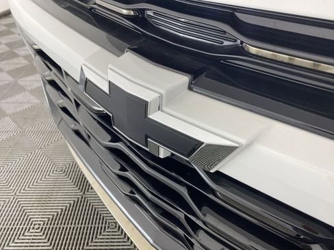 New 2026 Chevrolet Trax ACTIV w/ Sunroof Package image 29