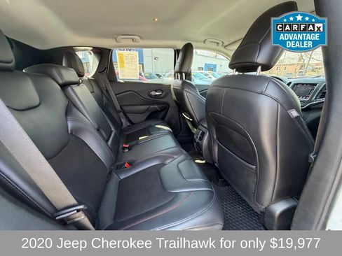 Used 2020 Jeep Cherokee Trailhawk w/ Cold Weather Group AWD/4WD image 11